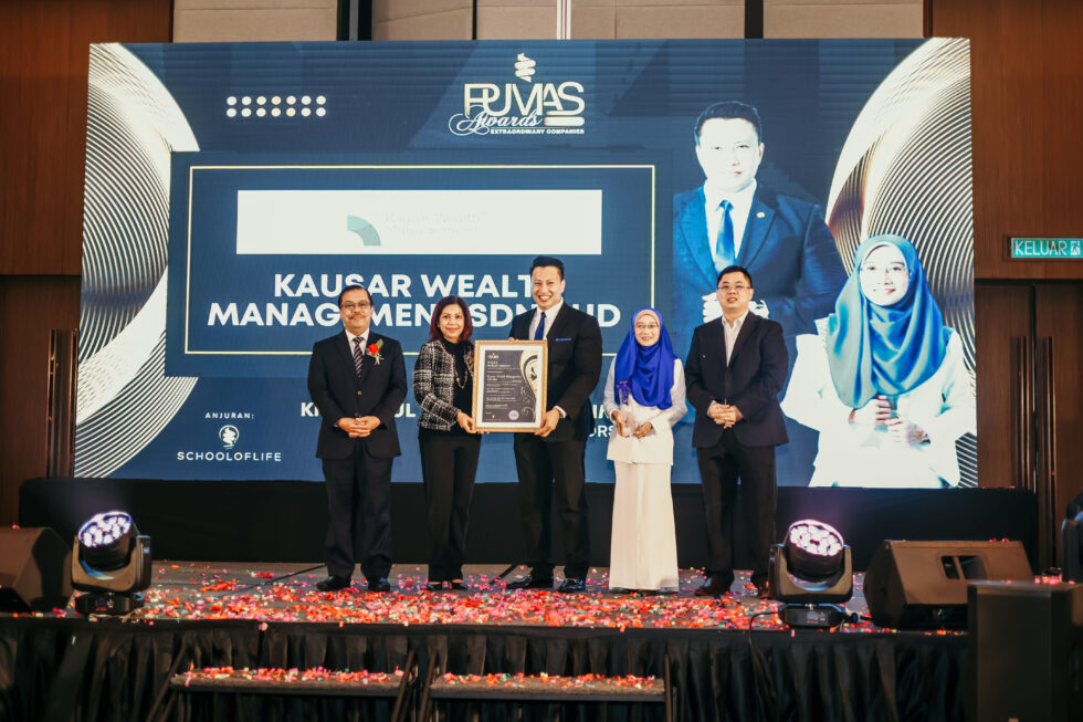 Extraordinary Business Recognition Award 2022 – PUMAS